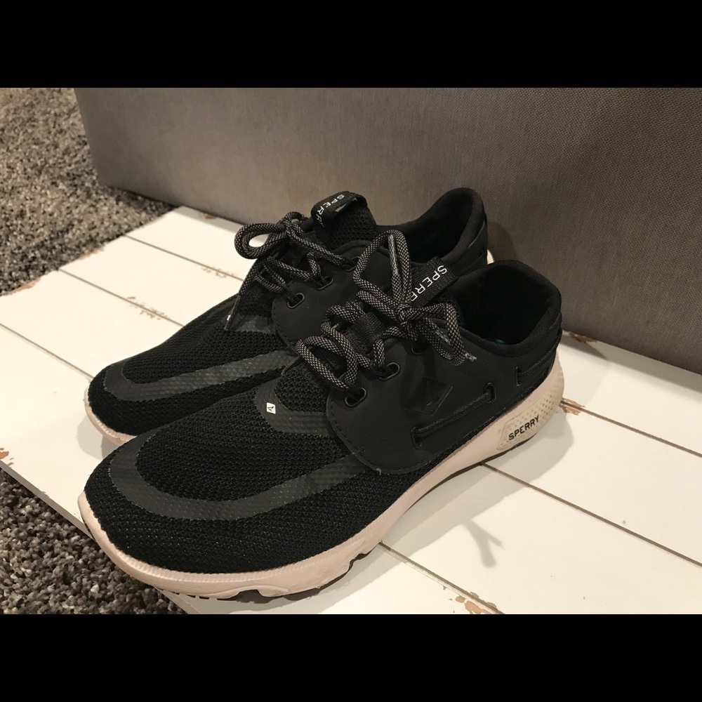 Sperry size 7 boat shoes